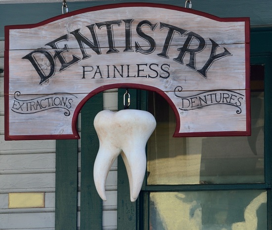 Dental practice sign of a dentist of choice