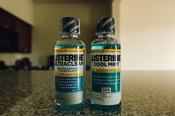 Add mouthwash to your dental care routine